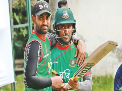 India vs Bangladesh : Bangladesh opener Tamim Iqbal opts out of India tour; Imrul Kayes included | India vs Bangladesh : टीम इंडियाचा सामना करण्यापूर्वीच बांगलादेशला धक्का, सलामीवीराची माघार