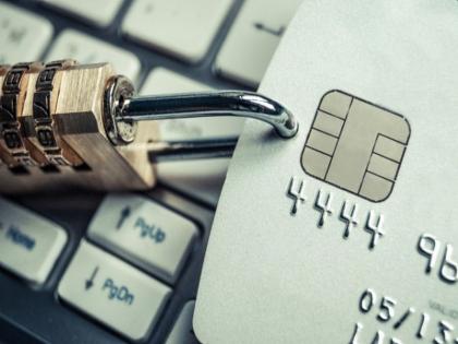 Banks are responsible for online security | ऑनलाइन सुरक्षेची जबाबदारी बँकांचीच