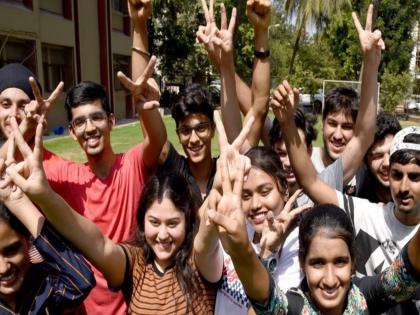 Girls win in Baramati this year too Overall hsc result of 12th is 95.60 percent | HSC Exam Result 2025: बारामतीत यंदा देखील मुलींची बाजी; बारावीचा एकूण निकाल ९५.६० टक्के Girls win in Baramati this year too Overall hsc result of 12th is 95.60 percent | HSC Exam Result 2025: बारामतीत यंदा देखील मुलींची बाजी; बारावीचा एकूण निकाल ९५.६० टक्के