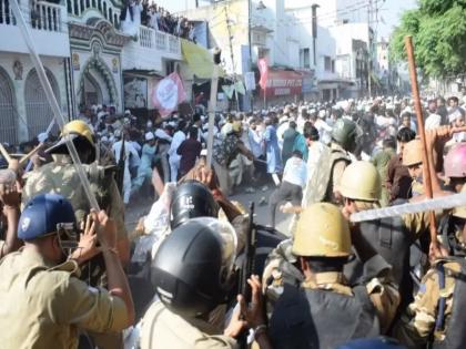 Bareilly Violence : ...Then even if the police had to be killed, it would not be a problem, Tauqir Raza's terrible plan came to light |  ...मग पोलिसांची हत्या करावी लागली तरी हरकत नाही, समोर आला तौकीर रजाचा भयानक डाव