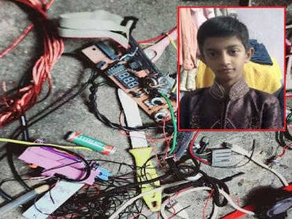 Battery exploded while playing; The child's cheek was torn | खेळणं खेळताना झाला बॅटरीचा स्फोट; बालकाचा गाल फाटला 