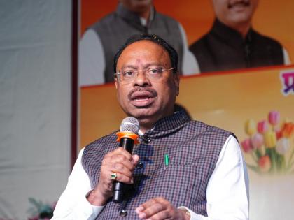 मुंढवा खरेदी व्यवहार रद्द करायचा आहे, मग ४२ कोटीची नोटीस का? बावनकुळेंचा सवाल