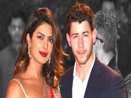   Priyanka-Nick's great music concert; 80s songs enhanced by the songs !! | Priyanka-Nick Wedding : ८०च्या दशकांतील सुपरहिट गाण्यांनी रंगला भव्य संगीत सोहळा; पाहुणे-नातेवाईकांनी केला जल्लोष!!