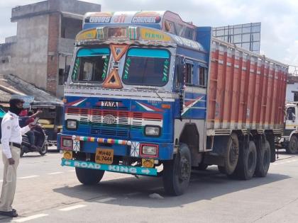 Truck hit at Kamathi in Nagpur district; Killed two young people | नागपूर जिल्ह्यातील कामठी येथे ट्रकची धडक; तरुण-तरुणी ठार