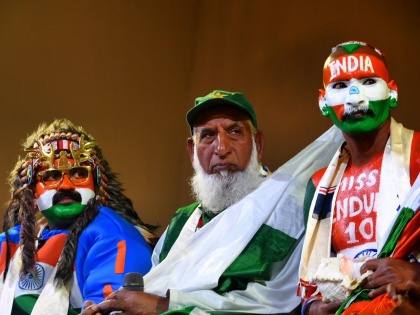 India Vs Pakistan, World Cup 2019 Live : REWIND; BCCI post 2015 WC India vs Pakistan match video before tomorrow's game | India Vs Pakistan, World Cup 2019 : बीसीसीआयची पाकिस्तानसमोर गुगली; आठवण करून दिली 'ही' गोष्ट!
