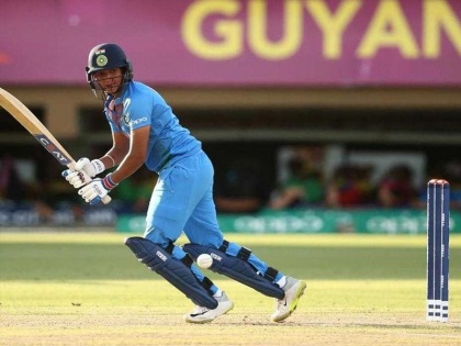 T20 Ind vs New: Captain Harmanpreet's tifan century, New Zealand made 195 | T20 Ind vs New : कर्णधार हरमनप्रीतचे तुफानी शतक, न्यूझीलंडला 195 धावांचे लक्ष्य
