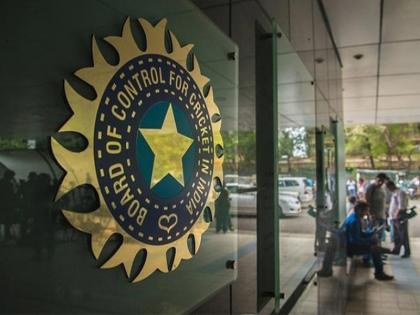 BCCI eagerly awaits official ICC announcement; decision on T20 World Cup to be taken | आयसीसीच्या अधिकृत घोषणेची बीसीसीआयला उत्सुकता;टी-२० विश्वचषक आयोजनाविषयी होणार निर्णय