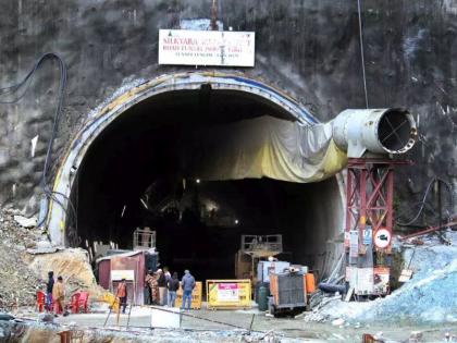 Highway to Gangotri no. A four and a half kilometer long tunnel is being dug at Silkyara-Dandanegaon on 94. | देवभूमीवर संकटे !