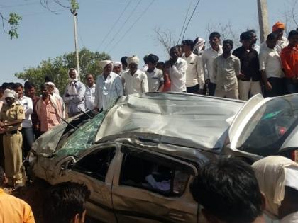 Nanded's Pandey couple killed in a car accident in Beed | बीडमधील कार अपघातात नांदेडचे पांडे दाम्पत्य ठार