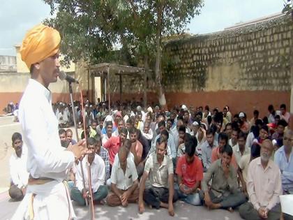 Tal and Mrudangas chanting in prison; Kirtan Festival in Beed by the initiative of the youth | कारागृहात घुमला टाळ, मृदंगाचा गजर; बीडमध्ये युवकांच्या पुढाकाराने कीर्तन महोत्सवाचे आयोजन 