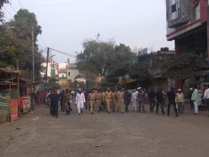 CAA Protest: Beed policemen 31 arrested for stoning during the march | CAA Protest : मोर्चा दरम्यान दगडफेक करणारी ३१ जण बीड पोलिसांच्या ताब्यात