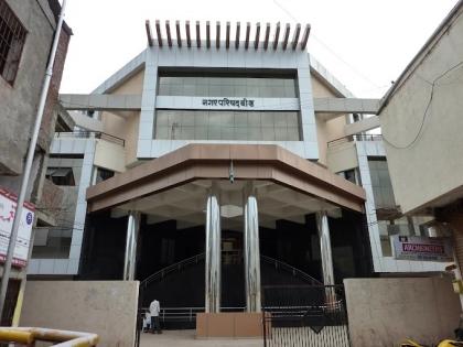 Beed: अभिलेखे कक्षाचे प्रमुख एसीबीच्या रडारवर; सफाई कामगाराकडे जबाबदारी कशी?