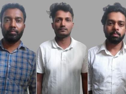 Bengaluru Crime biology and physics lecturer raped and blackmailed a student | एकाने जाळ्यात अडकवल्यानंतर इतरांनी बनवलं वासनेचं बळी; बंगळुरुत शिक्षकांनी केला विद्यार्थिनीवर बलात्कार Bengaluru Crime biology and physics lecturer raped and blackmailed a student | एकाने जाळ्यात अडकवल्यानंतर इतरांनी बनवलं वासनेचं बळी; बंगळुरुत शिक्षकांनी केला विद्यार्थिनीवर बलात्कार