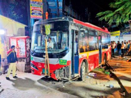 Bhandup Bus Accident: भांडुपमध्ये बेस्ट इलेक्ट्रिक बसने घेतला चौघांचा बळी; दहा जखमी - Marathi News | BEST electric bus kills four in Bhandup; ten injured | Latest thane News at Lokmat.com