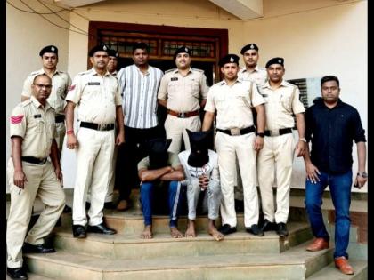 Two suspects who tried to steal mangalsutra arrested | मंगळसूत्र हिसकावण्याचा प्रयत्न करणाऱ्या दोघा संशयितांना अटक