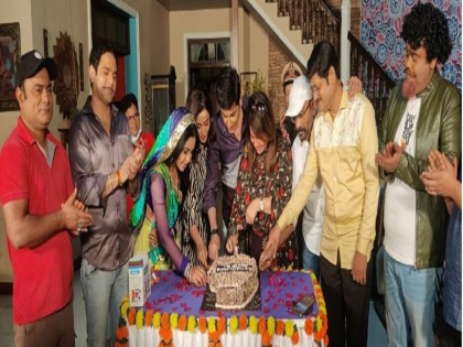 'Bhabiji Ghar Par Hai' celebrates 6 years, celebrates on set | 'भाबीजी घर पर है'ची धमाकेदार ६ वर्षे पूर्ण, सेटवर झाले दणक्यात सेलिब्रेशन