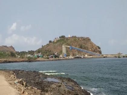 302 crore provision for cruise terminal at Bhagwati port in Ratnagiri | रत्नागिरीतील भगवती बंदरात क्रुझ टर्मिनलसाठी ३०२ कोटीची तरतूद, रोजगाराची संधी उपलब्ध होणार