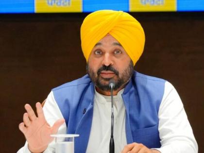 cm Bhagwant Mann announced additional water to rajasthan punjab donate blood for country | Bhagwant Mann : "देशाच्या हितासाठी पंजाब रक्त..."; भगवंत मान यांची राजस्थानला अतिरिक्त पाणी देण्याची मोठी घोषणा cm Bhagwant Mann announced additional water to rajasthan punjab donate blood for country | Bhagwant Mann : "देशाच्या हितासाठी पंजाब रक्त..."; भगवंत मान यांची राजस्थानला अतिरिक्त पाणी देण्याची मोठी घोषणा