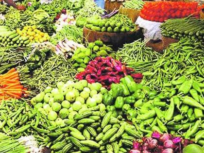 Fall in vegetable prices; Low tora of fenugreek, peas, dodka; Peas, Cabbage, Guar are booming | भाजीपाल्याच्या दरांत घसरण; शेवगा, वाटाणा, दोडक्याचा तोरा कमी; फरसबी, कोबी, गवार तेजीत