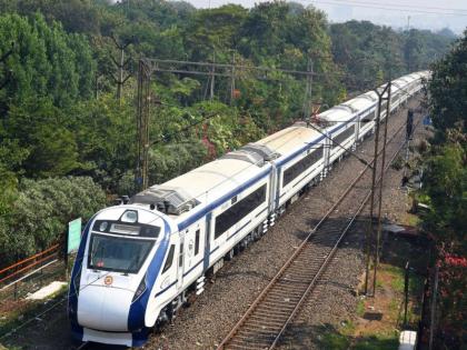 Vande Bharat transports more than 36 thousand passengers in a month | 'वंदे भारत'कडून महिनाभरात ३६ हजारांपेक्षा जास्त प्रवाशांची वाहतूक