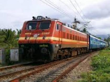 MP's praise; Railway Minister's praise! Wrote a letter Good news: Along with the public, the demand of the people's representatives has also been fulfilled | खासदाराची साद; रेल्वेमंत्र्यांची दाद ! पत्र लिहून दिली खुशखबर : जनतेसोबत लोकप्रतिनिधींचीही मागणी पूर्ण MP's praise; Railway Minister's praise! Wrote a letter Good news: Along with the public, the demand of the people's representatives has also been fulfilled | खासदाराची साद; रेल्वेमंत्र्यांची दाद ! पत्र लिहून दिली खुशखबर : जनतेसोबत लोकप्रतिनिधींचीही मागणी पूर्ण