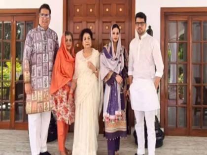 lok sabha election 2024 rampur lok sabha nawab family which won 9 mp terms divided in bjp and sp congress | आजी या पक्षात, नातू त्या पक्षात! नऊ लोकसभा निवडणुका जिंकलेल्या रामपूर नवाबांचे कुटुंब काँग्रेस अन् भाजपामध्ये