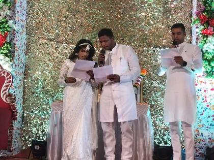 Bhiwandi: In Bhiwandi, a marriage knot was tied after reading the Constitution Preamble | Bhiwandi: भिवंडीत संविधान उद्देशिकेचे वाचन करून बांधली लग्न गाठ