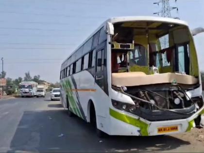 Student bus accident on Mumbai Nashik highway | मुंबई-नाशिक महामार्गावर विद्यार्थ्यांच्या बसला अपघात; सुदैवाने मोठी दुर्घटना टळली