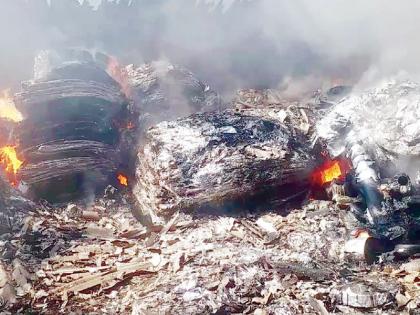 Could the fire brigade crash in the godowns repeat the Bhopal crash? | गोदामांमधील अग्नितांडवाने भिवंडीत भोपाळ दुर्घटनेची पुनरावृत्ती शक्य?