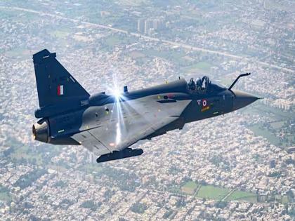 America gave a gift to India, setback to Pakistan; Special engine sent for fighter jet | अमेरिकेने भारताला दिले गिफ्ट, पाकिस्तानचा थयथयाट; घातक फायटर जेटसाठी पाठवले खास इंजिन America gave a gift to India, setback to Pakistan; Special engine sent for fighter jet | अमेरिकेने भारताला दिले गिफ्ट, पाकिस्तानचा थयथयाट; घातक फायटर जेटसाठी पाठवले खास इंजिन