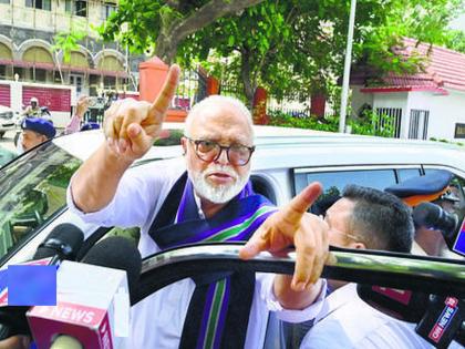 Minister Chhagan Bhujbal got the ministry; immediately left for Mumbai to take charge of Food, Civil Supplies and Consumer Protection Department | मंत्री छगन भुजबळांना खाते मिळाले; आदेशाचा फोन खणखणताच लागलीच मुंबईकडे निघाले... Minister Chhagan Bhujbal got the ministry; immediately left for Mumbai to take charge of Food, Civil Supplies and Consumer Protection Department | मंत्री छगन भुजबळांना खाते मिळाले; आदेशाचा फोन खणखणताच लागलीच मुंबईकडे निघाले...