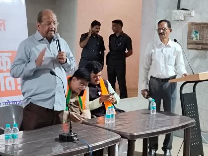 Honorable MP Gopal Shetty was felicitated | ...आणि मावळते खासदार गहिवरले; खासदार गोपाळ शेट्टी यांचा गौरव