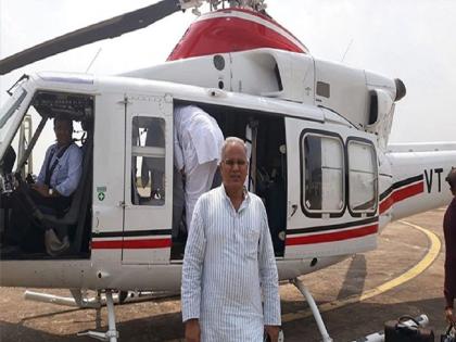 school students insist chief minister took them in his helicopter bhupesh baghel immediately arranges a ride | शालेय मुलीचा असाही आग्रह, खुद्द मुख्यमंत्र्यांनाही टाळता आला नाही