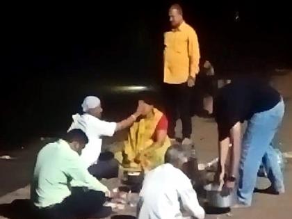 Exorcism at Panchganga river ghat in Kolhapur, video viral | कोल्हापुरातील पंचगंगा नदी घाटावर भूतबाधा काढण्याचा प्रकार, पूजा-विधीचा व्हिडिओ व्हायरल Exorcism at Panchganga river ghat in Kolhapur, video viral | कोल्हापुरातील पंचगंगा नदी घाटावर भूतबाधा काढण्याचा प्रकार, पूजा-विधीचा व्हिडिओ व्हायरल