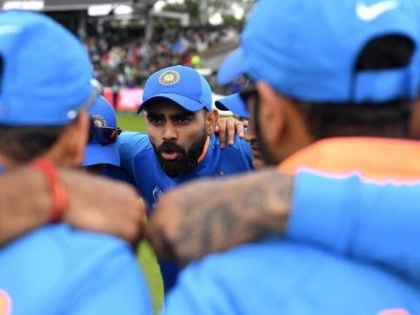 India vs Pakistan, ICC World Cup 2019 : Bhuvneshwar Kumar ruled out of next 2-3 World Cup games | India vs Pakistan : गड आला, पण सिंह गेला; भारताचा 'हा' खेळाडू पुढील तीन सामन्यांना मुकणार!