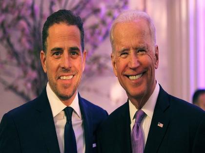 US President Joe Biden in trouble because of sons offensive photos, tax evasion, drugs | आक्षेपार्ह फोटो, टॅक्स चोरी, नशा अन्...मुलामुळे राष्ट्राध्यक्ष US जो बायडन अडचणीत?