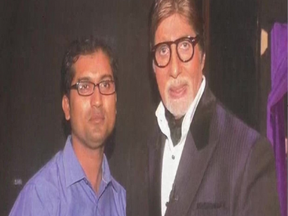 Bachchan Superfan Divyesh Kumar From Surat Has Over 7000 Photos Of The Actor, Have A Look | भेटा अमिताभ बच्चन यांच्या जबरा फॅनला, जाणून घ्या त्याच्या या खास गोष्टी