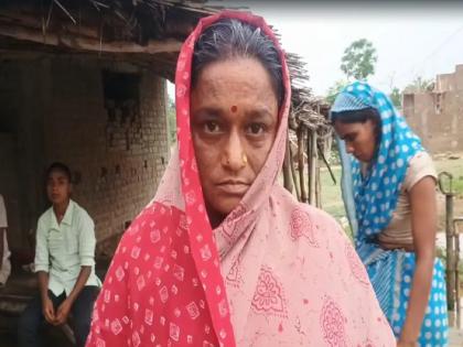 'Dead' woman returns home after 11 days of Shraddha; Who was burnt on the pyre? Family and police in a dilemma | श्राद्धाच्या ११ दिवसांनंतर 'मृत' महिला घरी परतली; चितेवर कोणाला जाळले? कुटुंबीय बुचकळ्यात 'Dead' woman returns home after 11 days of Shraddha; Who was burnt on the pyre? Family and police in a dilemma | श्राद्धाच्या ११ दिवसांनंतर 'मृत' महिला घरी परतली; चितेवर कोणाला जाळले? कुटुंबीय बुचकळ्यात