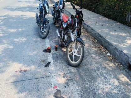 Blown up by vehicle, youth on two-wheeler with elderly seriously injured | वाहनाने उडवले, दुचाकीवरील युवकासह वृद्ध गंभीर जखमी