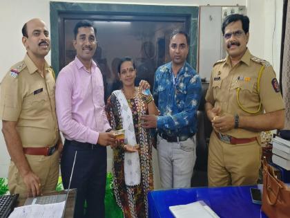 in dombivali the torn seat of the bike gave clues to the woman jewellery | दुचाकीच्या फाटलेल्या सीटमुळे महिलेच्या दागिन्यांचा लागला सुगावा