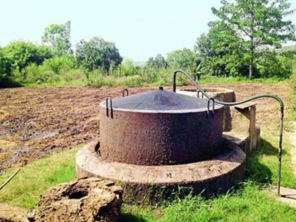 National biogas subsidy for two years on 'gas'; Frequent inquiries from beneficiary farmers | दोन वर्षांपासून राष्ट्रीय बायोगॅसचे अनुदानच 'गॅस'वर; कृषी विभागाकडे लाभार्थ्यांचे हेलपाटे