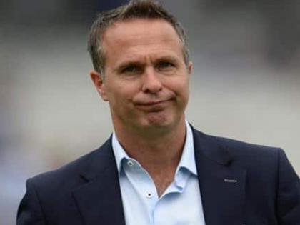 Michael Vaughan mocks Indian batsmen; netizens trolled him | मायकेल वॉनने उडवली भारतीय फलंदाजांची खिल्ली! नेटिझन्स म्हणाले,‘शेजारची आँटी...'