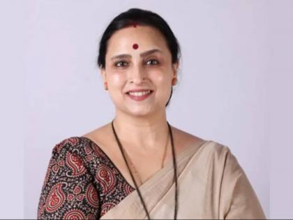 bjp leader Chitra Wagh alleged that the Thackeray group used the porn star to make an advertisement for election campaign | ‘पॉर्न स्टार, सेक्स स्कँडल’वरून उद्धवसेना-भाजपमध्ये संघर्ष; उद्धवसेनेच्या जाहिरातीत पॉर्न स्टार