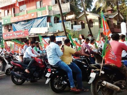 Celebration in the District on the occasion of Narendra Modi's swearing-in ceremony | नरेंद्र मोदी यांच्या शपथविधी सोहळ्यानिमित्त रायगड जिल्ह्यात जल्लोष