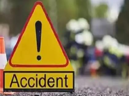 Accident while returning to Kolhapur after joining BJP, three seriously injured | भाजप प्रवेशानंतर कोल्हापूरकडे परतताना अपघात, तिघे गंभीर Accident while returning to Kolhapur after joining BJP, three seriously injured | भाजप प्रवेशानंतर कोल्हापूरकडे परतताना अपघात, तिघे गंभीर