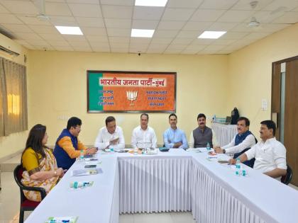 महायुतीत एकनाथ शिंदेंची कोंडी; मुंबईत भाजपानं शिंदेसेनेला केवळ ५२ जागांचा दिला प्रस्ताव? - Marathi News | BMC Election 2026: Eknath Shinde dilemma in the Mahayuti; BJP offered only 52 seats to Shinde Sena in Mumbai? | Latest News at Lokmat.com महायुतीत एकनाथ शिंदेंची कोंडी; मुंबईत भाजपानं शिंदेसेनेला केवळ ५२ जागांचा दिला प्रस्ताव? - Marathi News | BMC Election 2026: Eknath Shinde dilemma in the Mahayuti; BJP offered only 52 seats to Shinde Sena in Mumbai? | Latest News at Lokmat.com