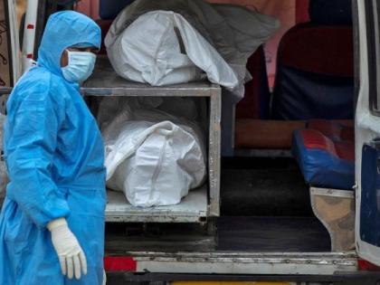 Four die due to corona in Buldana district, 1,080 positive | Corona Cases in Buldhana : बुलडाणा जिल्ह्यात कोरोनामुळे चौघांचा मृत्यू, १०८० जण पॉझिटिव्ह Four die due to corona in Buldana district, 1,080 positive | Corona Cases in Buldhana : बुलडाणा जिल्ह्यात कोरोनामुळे चौघांचा मृत्यू, १०८० जण पॉझिटिव्ह