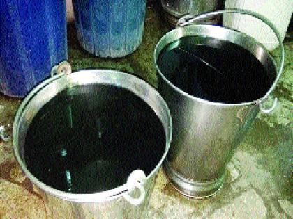  Black rain in the Uran, samples sent to the laboratory | उरणमध्ये पडला काळा पाऊस , नमुने प्रयोगशाळेत पाठवले