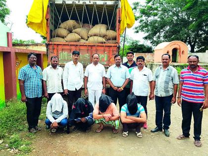 20 tons of wheat going to the black market! | काळा बाजारात जाणारा २0 टन गहू पकडला!