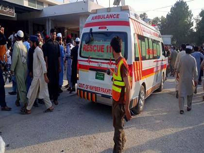 35 killed, over 200 injured in blast at political party JUI-F's convention in Pakistan's Khyber Pakhtunkhwa | पाकिस्तानमध्ये JUI-F च्या बैठकीत बॉम्बस्फोट; ३५ जण ठार, २०० हून अधिक जखमी